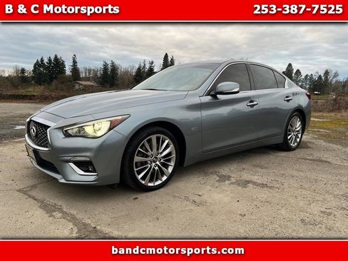 Used 2018 INFINITI Q50 Luxe image 1