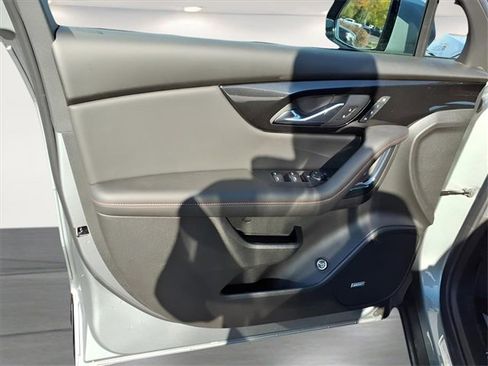 New 2025 Chevrolet Blazer RS w/ Driver Confidence II Package image 14