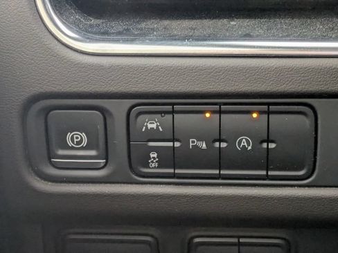 Used 2024 Chevrolet Tahoe LT RWD image 26