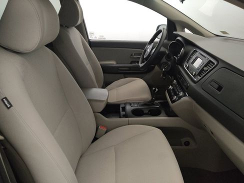 Used 2016 Kia Sedona LX w/ LX Convenience Package FWD image 21