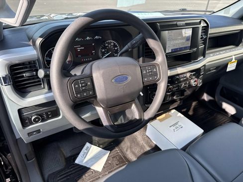 New 2026 Ford F550 4x4 Crew Cab image 13