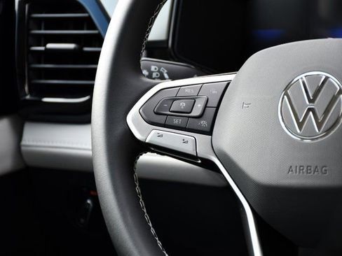 New 2026 Volkswagen Taos S image 21