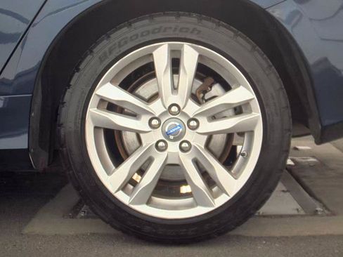 Used 2013 Volvo S60 T5 FWD image 11