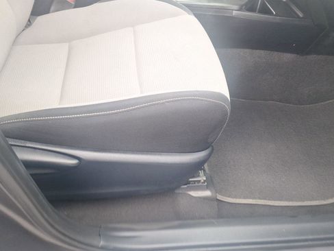Used 2016 Toyota RAV4 XLE FWD image 20