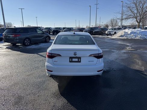 Used 2021 Volkswagen Jetta GLI Autobahn image 4