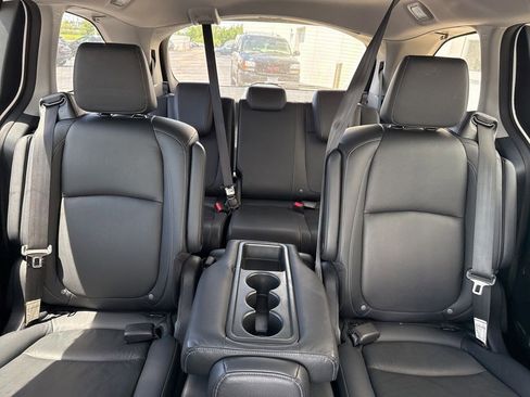 Used 2023 Honda Odyssey EX-L image 13