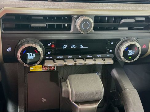 Certified 2026 Toyota Tacoma 4x4 Double Cab Hybrid image 16