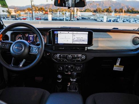 New 2026 Jeep Gladiator Sport image 13