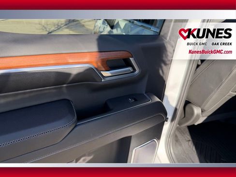 Used 2022 GMC Sierra 1500 Denali image 7