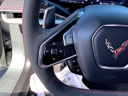 Used 2023 Chevrolet Corvette Stingray Preferred Conv w/ Z51 Performance Package RWD image 16