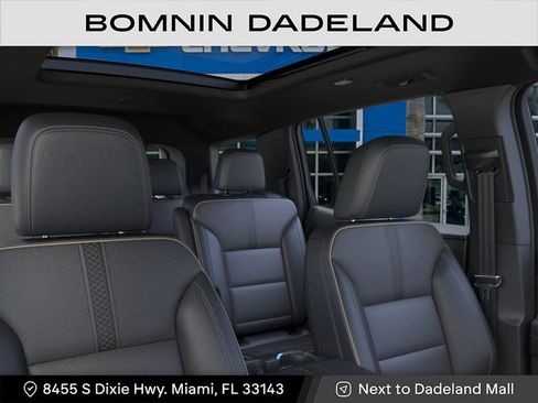 New 2026 Chevrolet Traverse High Country FWD image 24