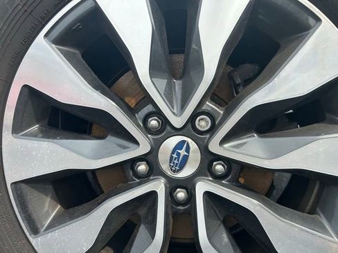 Used 2023 Subaru Outback Limited image 8