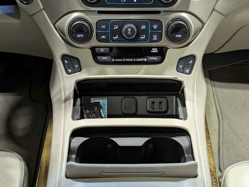 Certified 2017 GMC Yukon Denali image 21