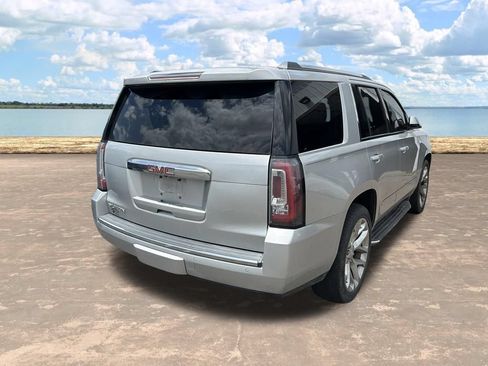 Used 2017 GMC Yukon Denali w/ Open Road Package AWD/4WD image 9