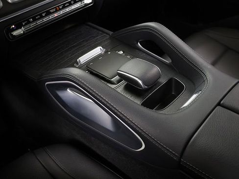 Certified 2022 Mercedes-Benz GLE 350 4MATIC image 25