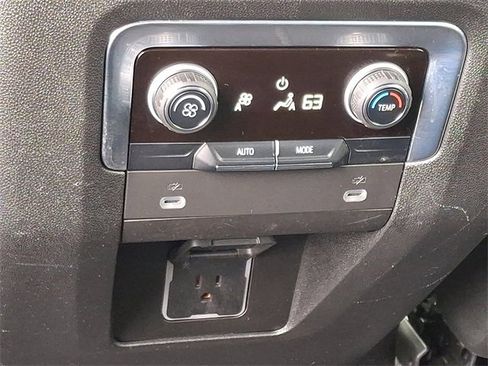 Used 2021 Chevrolet Tahoe LT image 11