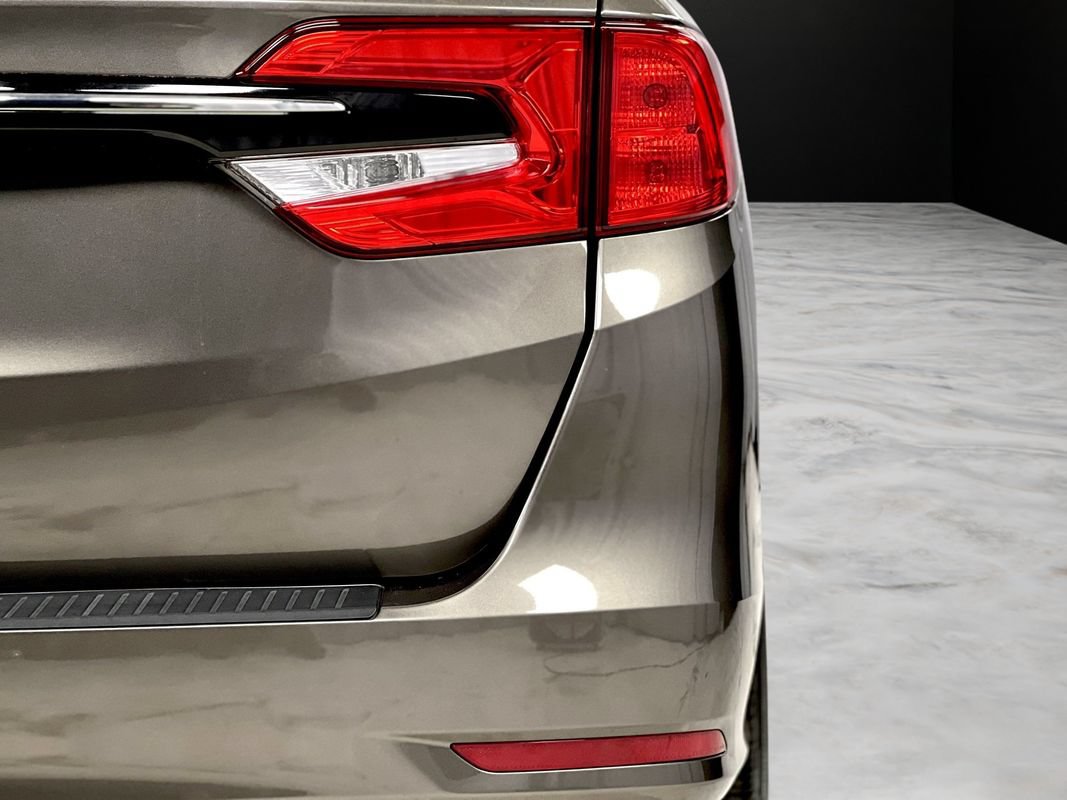 Used 2021 Honda Odyssey EX-L image 15
