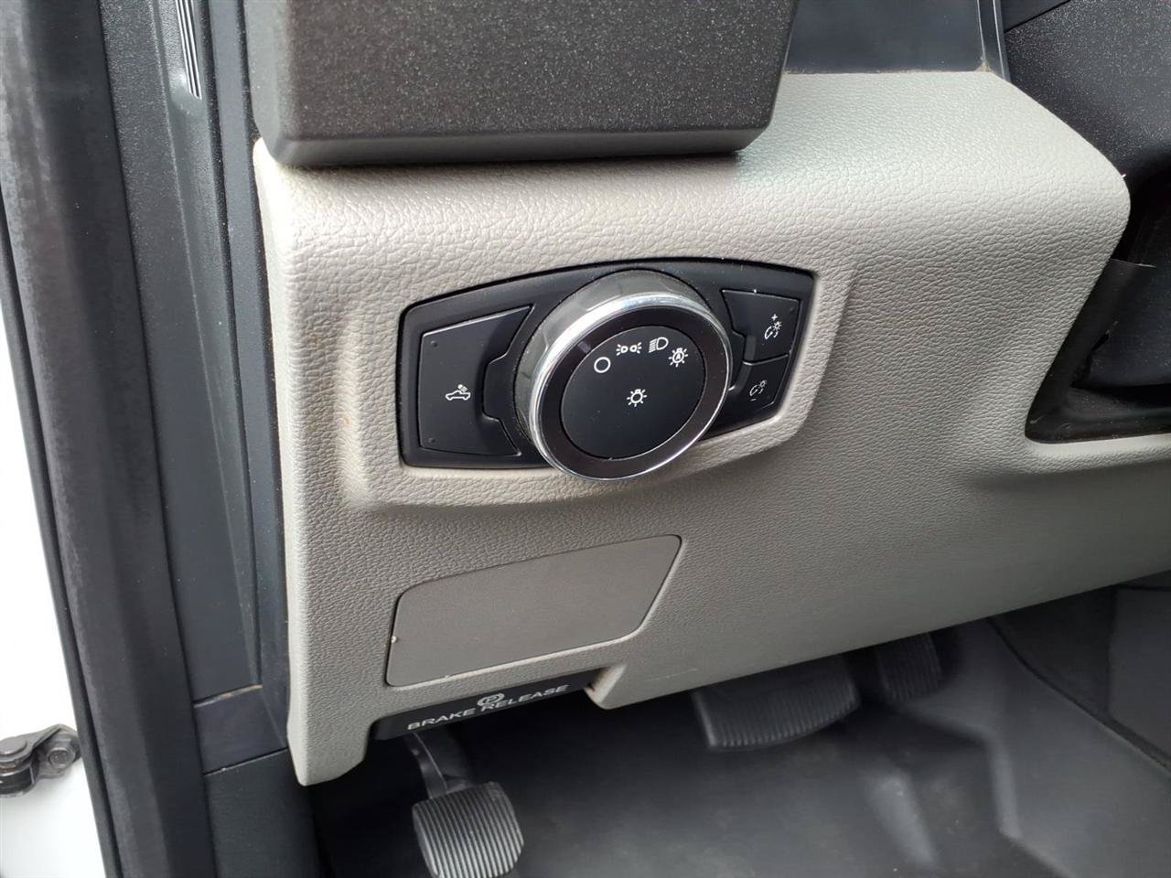 Used 2018 Ford F450 XL w/ Power Equipment Group AWD/4WD image 28