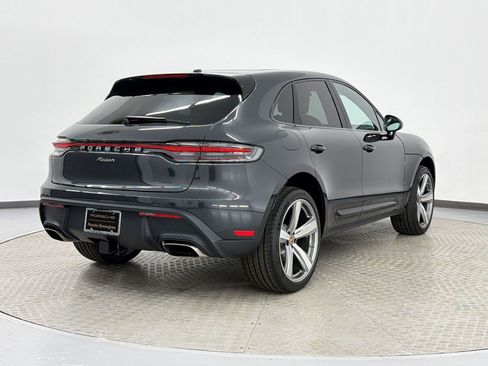 Used 2026 Porsche Macan AWD/4WD image 9