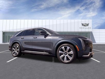 New 2025 Cadillac Escalade IQ Luxury 2