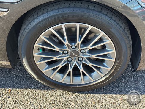 Used 2023 Genesis G80 2.5T image 10