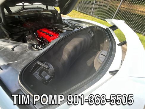Used 2023 Chevrolet Corvette Stingray Premium Cpe w/ Z51 Performance Package RWD image 16