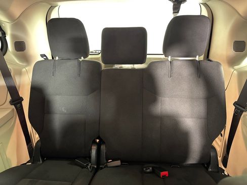 Used 2017 Dodge Grand Caravan SE w/ Power Window Group image 18