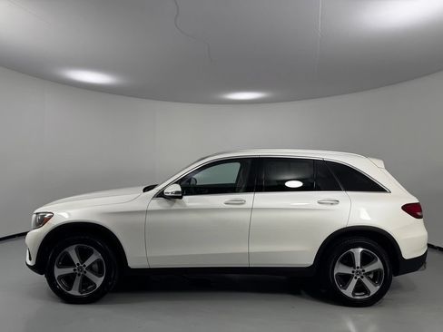 Used 2019 Mercedes-Benz GLC 300 4MATIC image 4