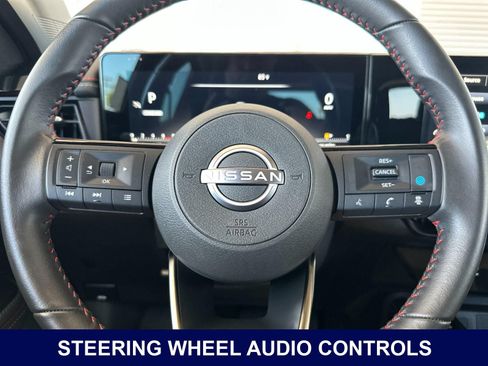 Used 2025 Nissan Kicks SR FWD image 28