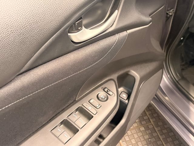 Used 2022 Honda Insight EX image 11