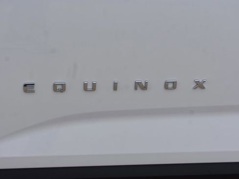 New 2026 Chevrolet Equinox LT w/ Convenience Package II image 11