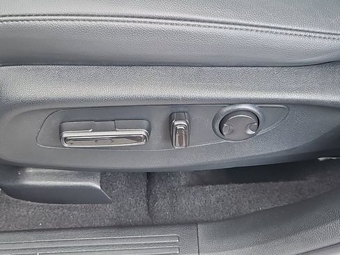 Used 2024 Honda CR-V EX-L image 21