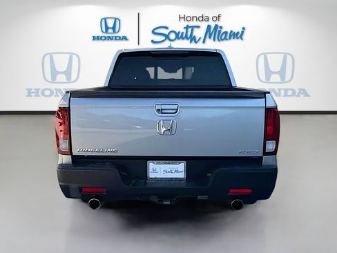 Certified 2021 Honda Ridgeline RTL image 6