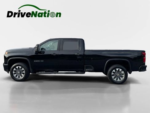 Used 2021 Chevrolet Silverado 2500 Custom w/ Custom Convenience Package AWD/4WD image 8