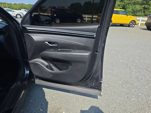 Used 2023 Hyundai Tucson SEL FWD image 47