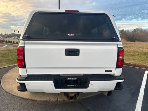 Used 2016 GMC Sierra 3500 Denali w/ Duramax Plus Package image 6