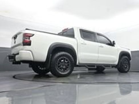 Used 2022 Nissan Frontier PRO-4X w/ Pro-4X Premium Package AWD/4WD image 5