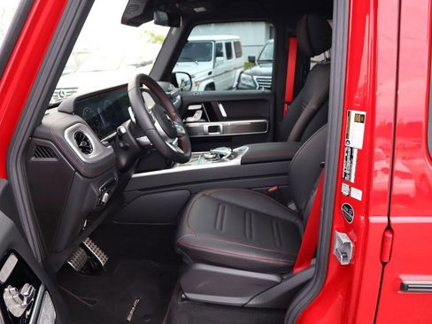 Used 2021 Mercedes-Benz G 550 image 12