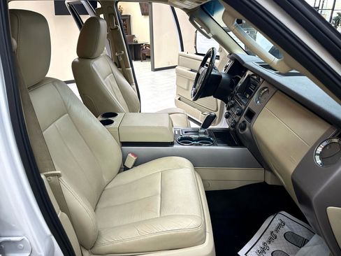 Used 2017 Ford Expedition EL Limited w/ Equipment Group 301A image 42