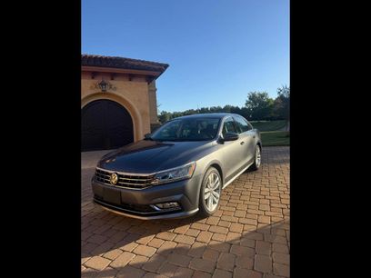 Used 2018 Volkswagen Passat 2.0T SE
