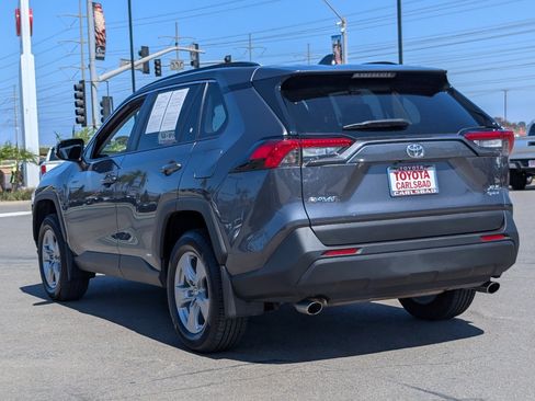 Used 2025 Toyota RAV4 XLE w/ Convenience Package AWD/4WD image 12