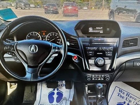 Used 2015 Acura ILX FWD image 8