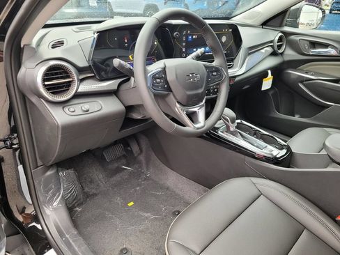 New 2026 Chevrolet Trax ACTIV w/ Driver Confidence Package FWD image 11