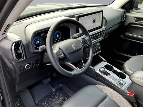 New 2025 Ford Bronco Sport Big Bend w/ Convenience Package AWD/4WD image 7