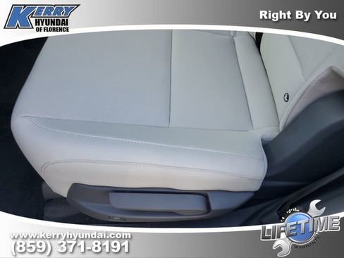 New 2026 Hyundai Santa Fe SE AWD/4WD image 15