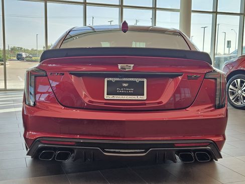 Certified 2025 Cadillac CT5 V Blackwing w/ Carbon Fiber 2 Package RWD image 7