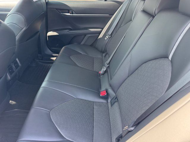 Used 2024 Toyota Camry XSE FWD image 13