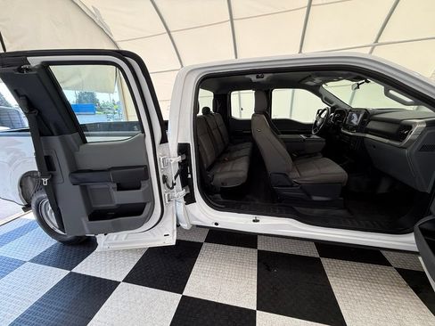 Used 2021 Ford F150 XL RWD image 25