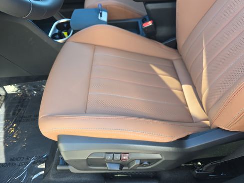 Certified 2025 MINI Cooper Countryman S w/ Comfort Package Max image 18