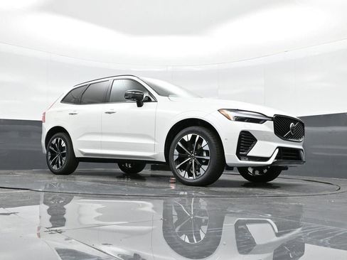 New 2026 Volvo XC60 B5 Plus w/ Protection Package Premier AWD/4WD image 27